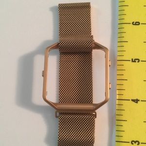 rose gold milanese band & frame-Fit Bit Blaze NWOT